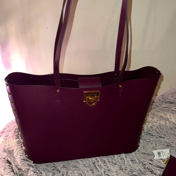 Michael Kors Manhattan Large Tote Bordeaux Purse and Card Case - Picture 8 of 8